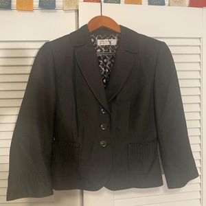 Tahari 2-Piece Skirt Suit